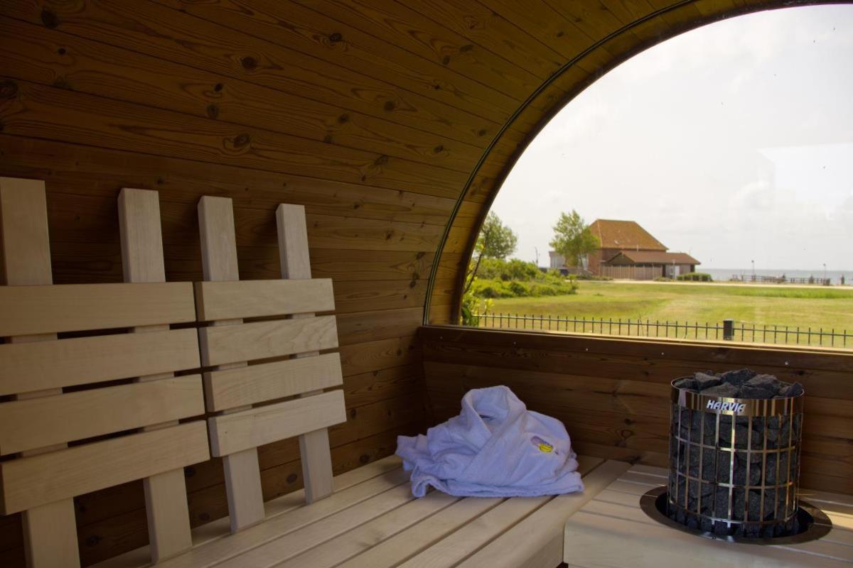 Burgtiefe auf Fehmarn Inselblume 82 - Bungalow Am Suedstrand Mit Meerblick מראה חיצוני תמונה